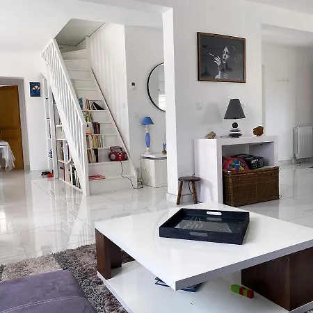 Villa Magnifique Avec Piscine *